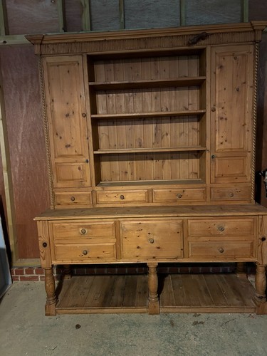 Vintage pine welsh - vintage,