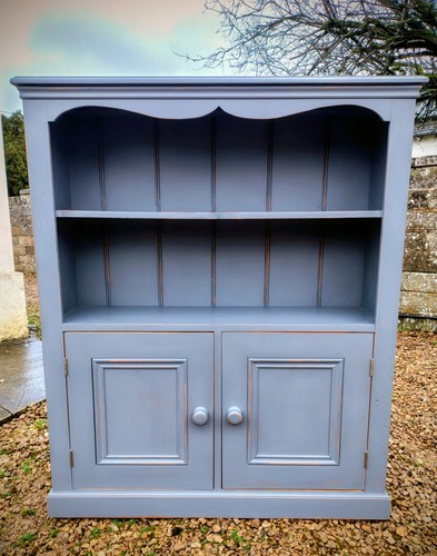 Beautiful solid pine compact - beautiful,